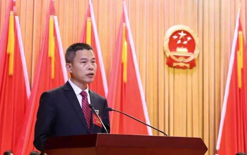 澳门研究生资料网站大全,和县长全家腐败与县长全家被杀电视剧叫什么名字